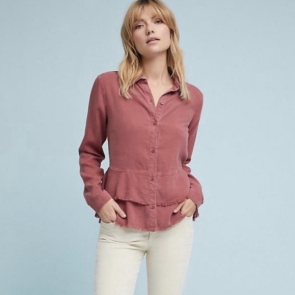 Anthropologie Tops - Anthropologie exclusive line Cloth & Stone Peplum Top size XS NWOT